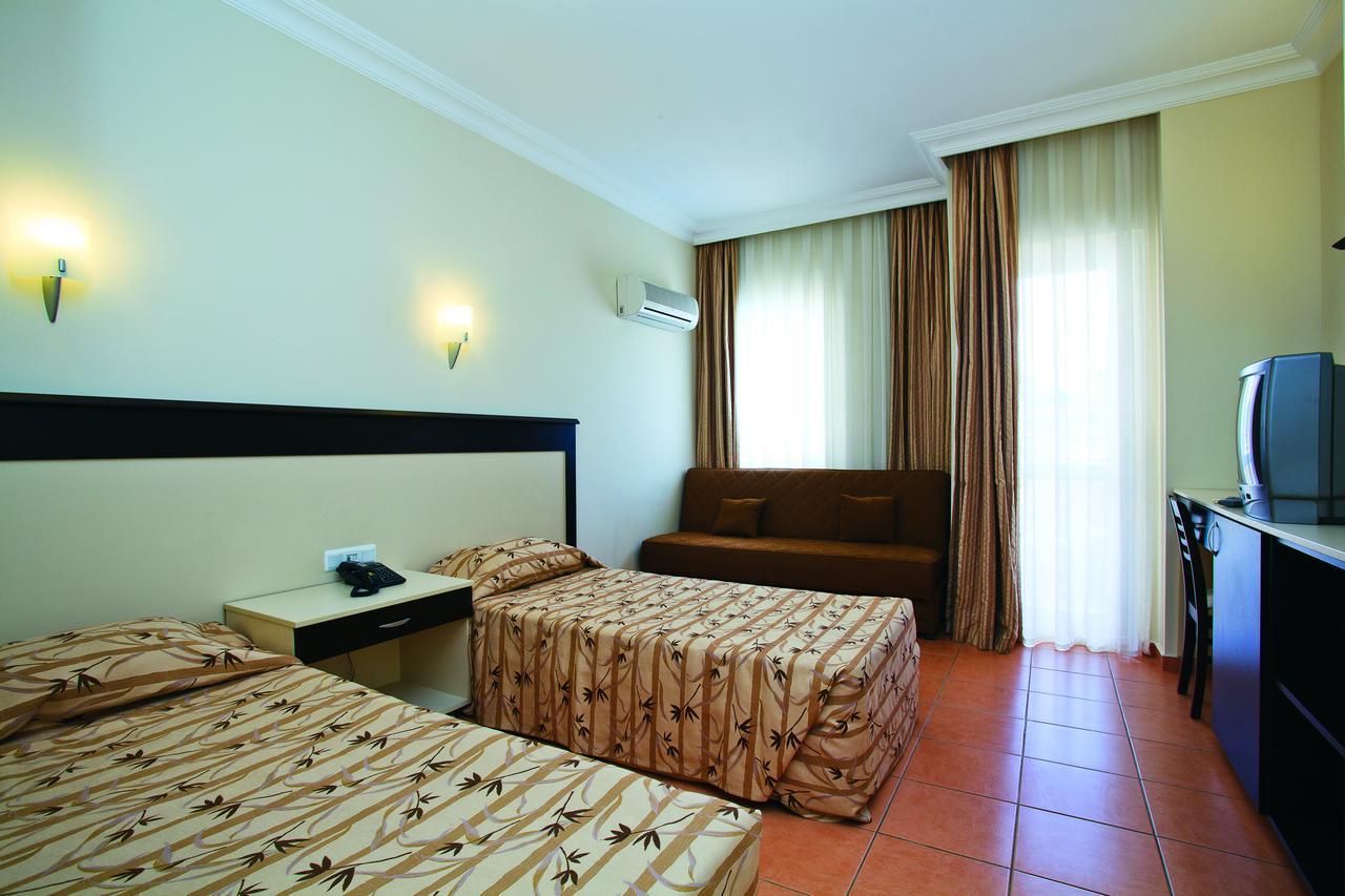 Helios Hotel Сиде Екстериор снимка