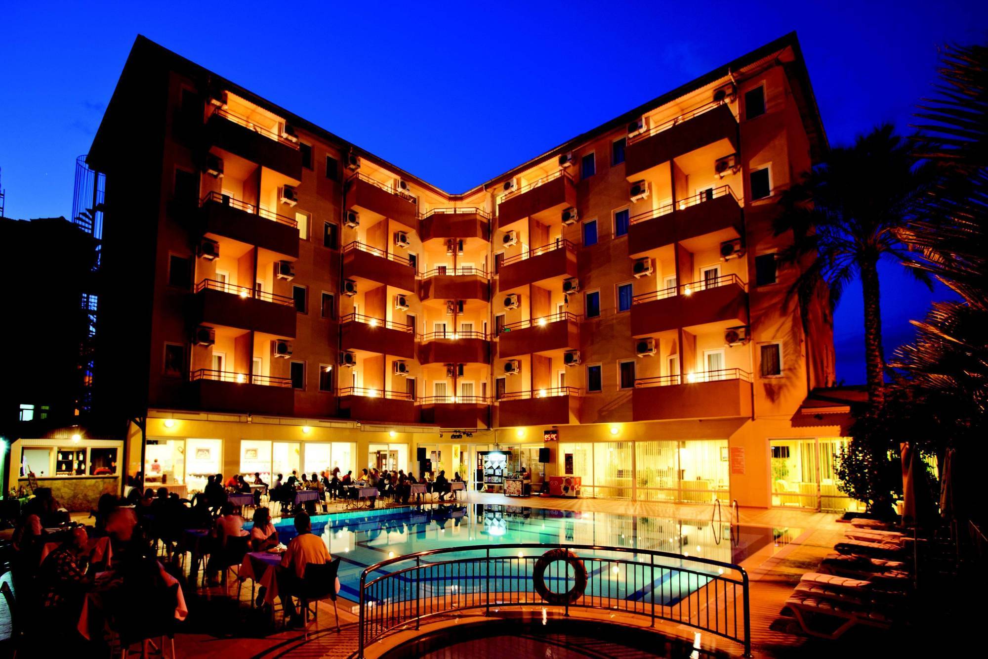 Helios Hotel Сиде Екстериор снимка